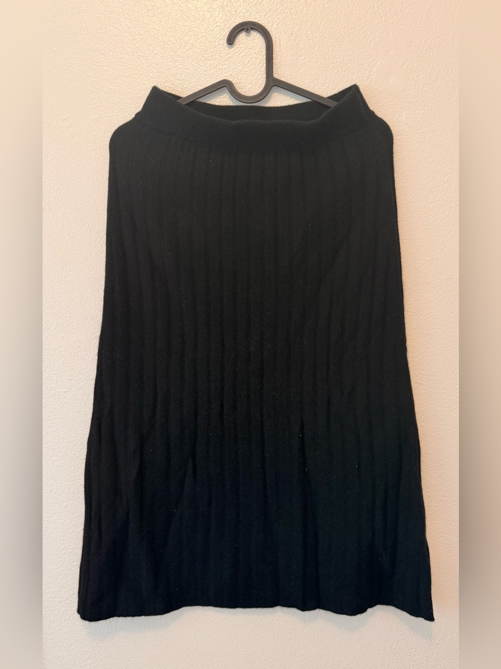 Quince 100% Cashmere Ribbed Midi Skirt NWT
